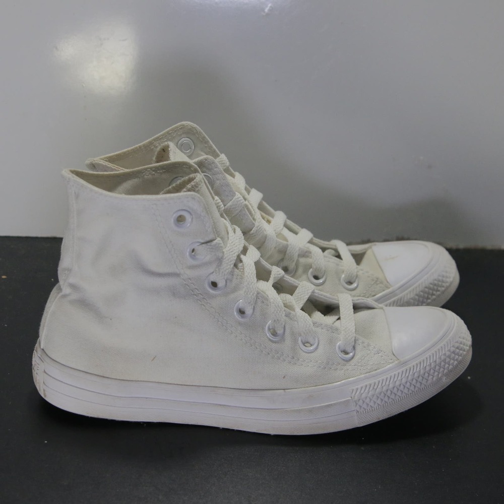 Converse Chuck Taylor All Star Hi Size 6.5 Womens 006856 White Casual Sneakers